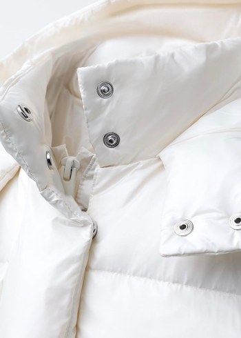 Düğmeli Beyaz Çocuk Kışlık Mont - Görsel 3