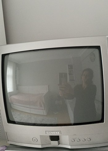 Gri Siemens televizyon ve dekoder - Görsel 2