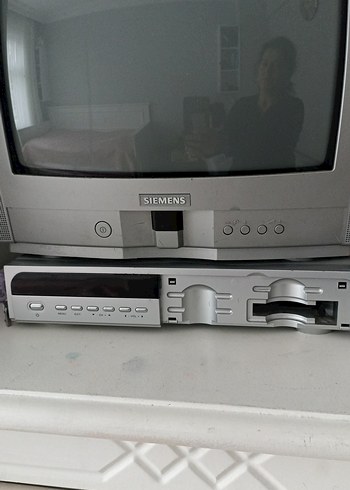 Gri Siemens televizyon ve dekoder - Görsel 3