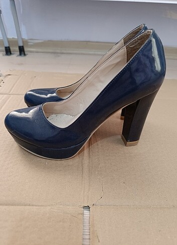 38 Beden Stradivarius Ayakkabı