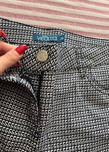 Gri Pamuklu Pliseli Mini Şort - Görsel 2