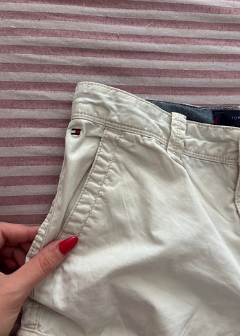 Beyaz Pamuklu Kemerli Mini Şort - Görsel 3