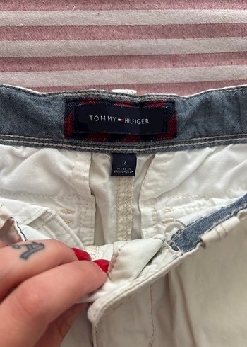 Beyaz Pamuklu Kemerli Mini Şort - Görsel 4