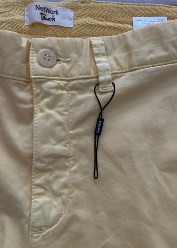 Sarı Kemerli Erkek Mini Şort - Görsel 2