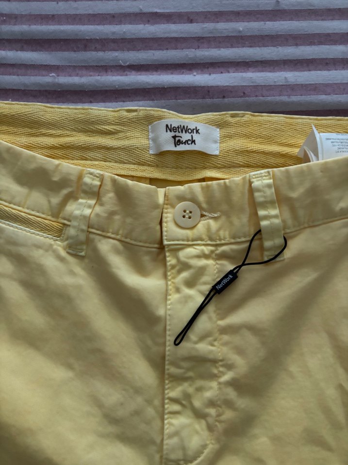 Sarı Kemerli Erkek Mini Şort - Görsel 3