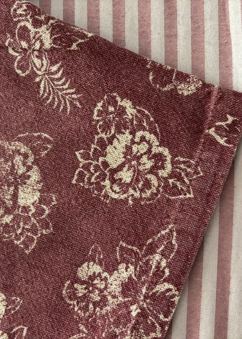 Bordo Çiçek Desenli Midi Kadın Kumaş Pantolon - Görsel 4