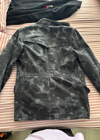 Erkek Gri Kamuflaj Desenli Denim Mont - Görsel 8