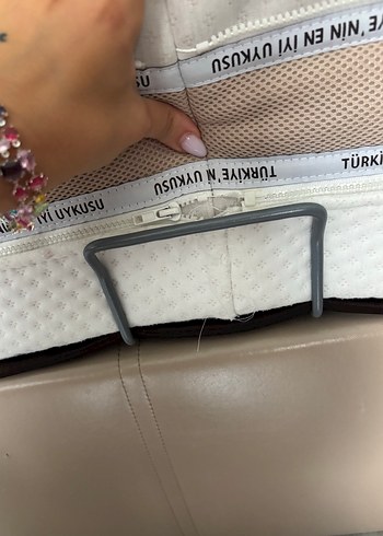 Beden camel Renk Bazalı yatak