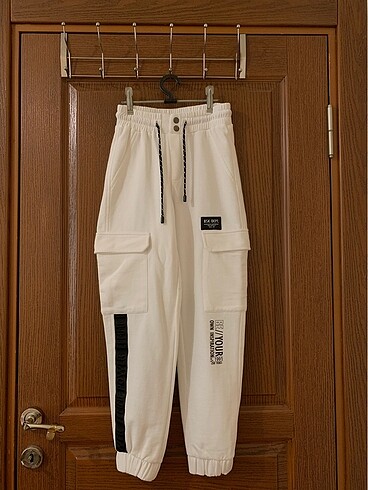 Bershka kargo pantolon