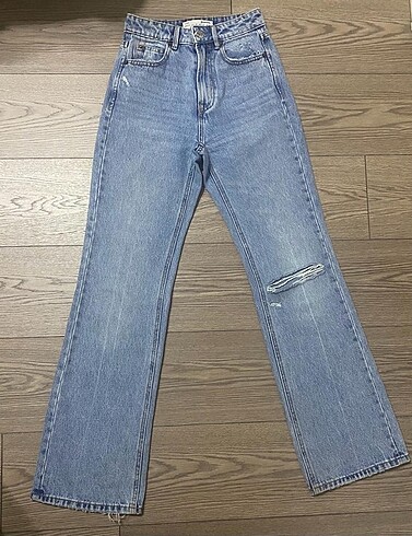 Stradivarius İspanyol Paça Vintage Jean 32 Beden