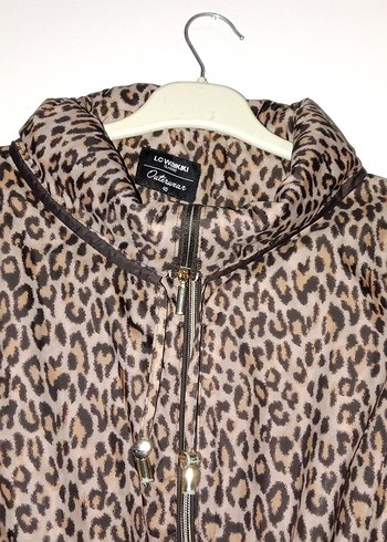 Leopar Desenli Fermuarlı Yağmurluk - Görsel 6