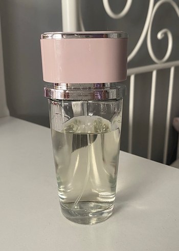 Diğer YARA Kadın Parfümü Pudra Pembe Şişe