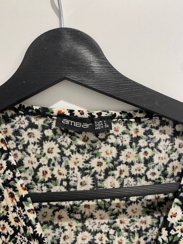 Gri Çiçekli V Yaka Midi Elbise - Görsel 2