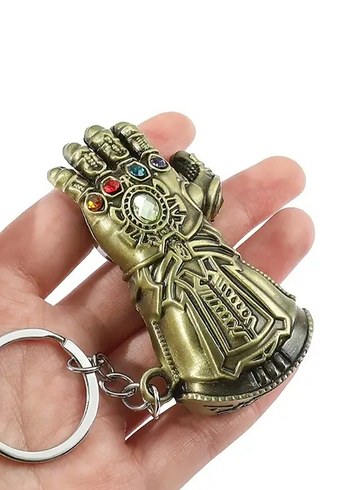 Diğer Marvel Thanos güç eldiveni