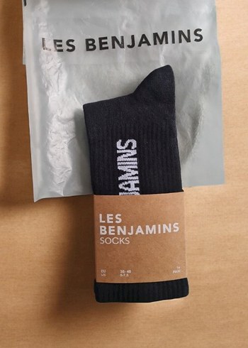 Les Benjamins Siyah Baskılı Çorap - Görsel 2