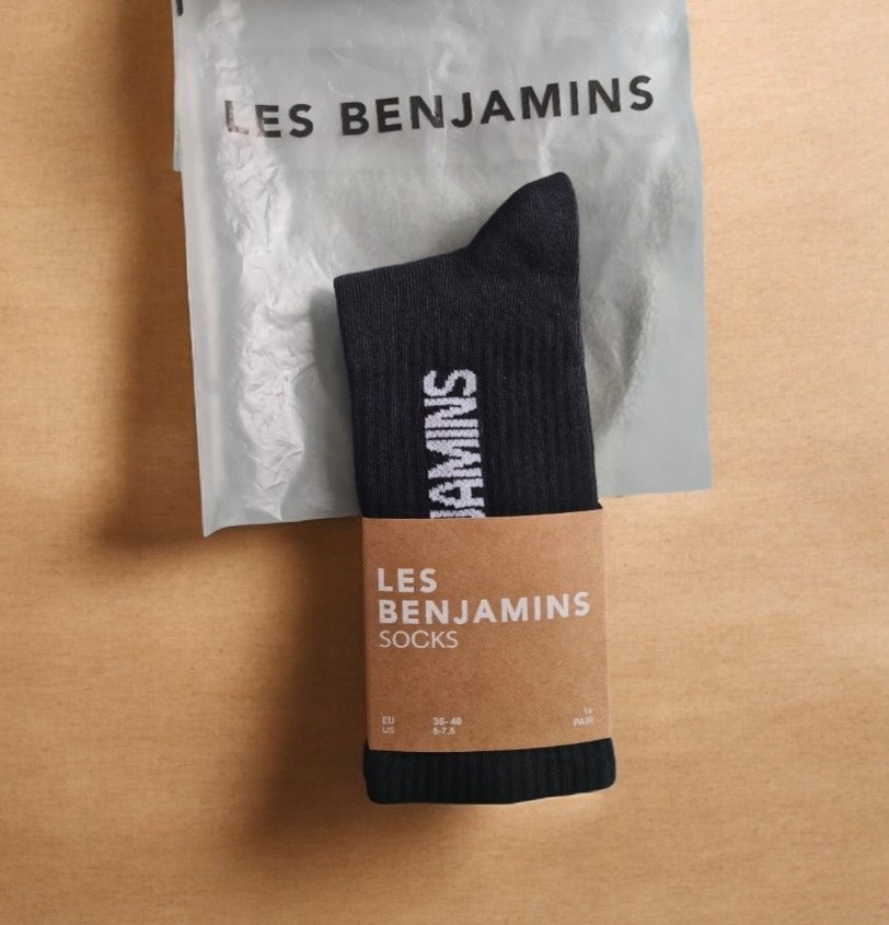 Les Benjamins Siyah Baskılı Çorap - Görsel 2