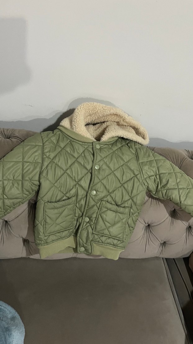 Kapüşonlu Kürklü Erkek Çocuk Mont - Görsel 4