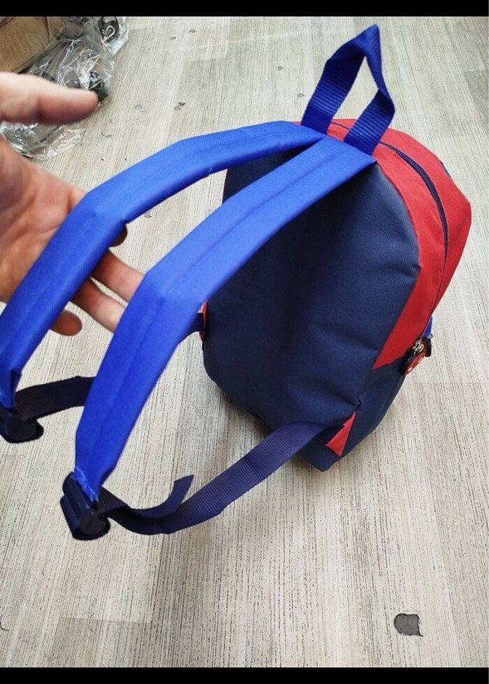 SPİDERMAN FİGÜRLÜ ÇOCUK SIRT CANTASI - Görsel 3