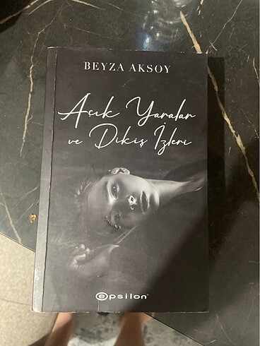 açık yara ve dikiş izleri