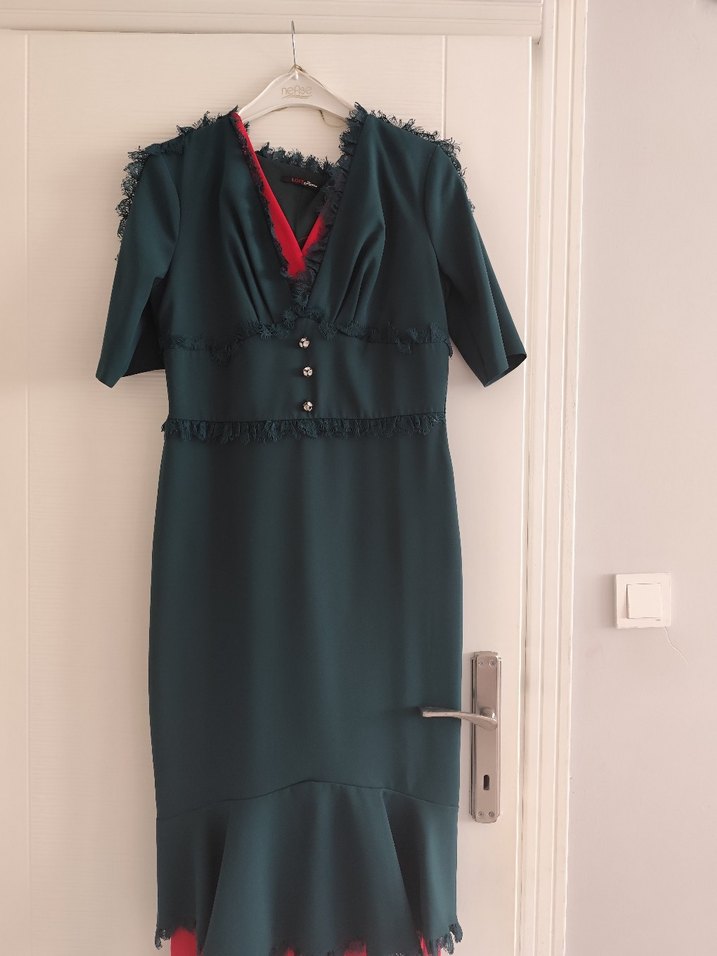 V Yaka Midi Boy Elbise - Görsel 3