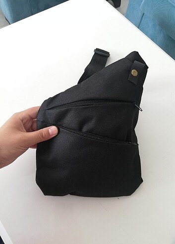 Unisex omuz çantası 