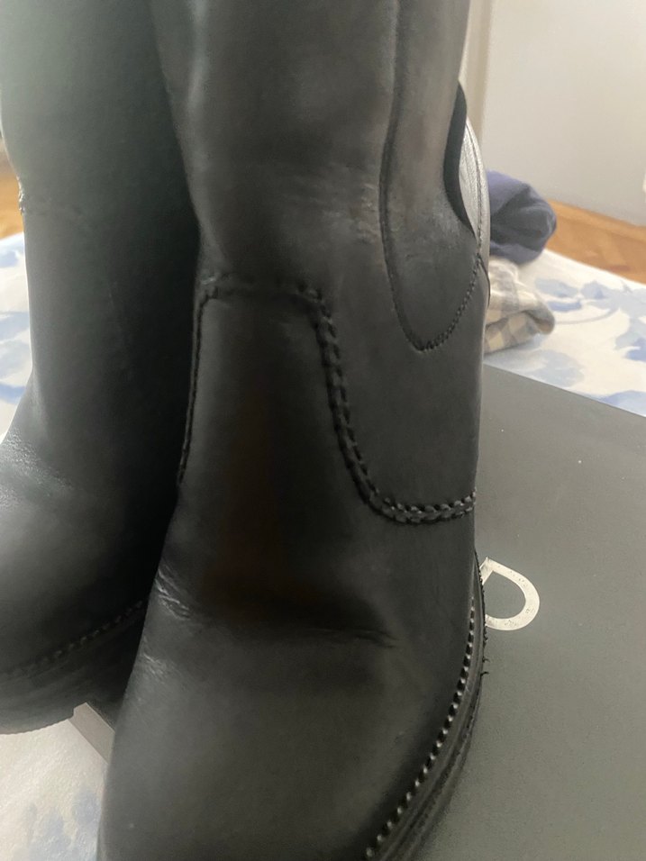 Siyah Deri Topuklu Kadın Bot - Görsel 2