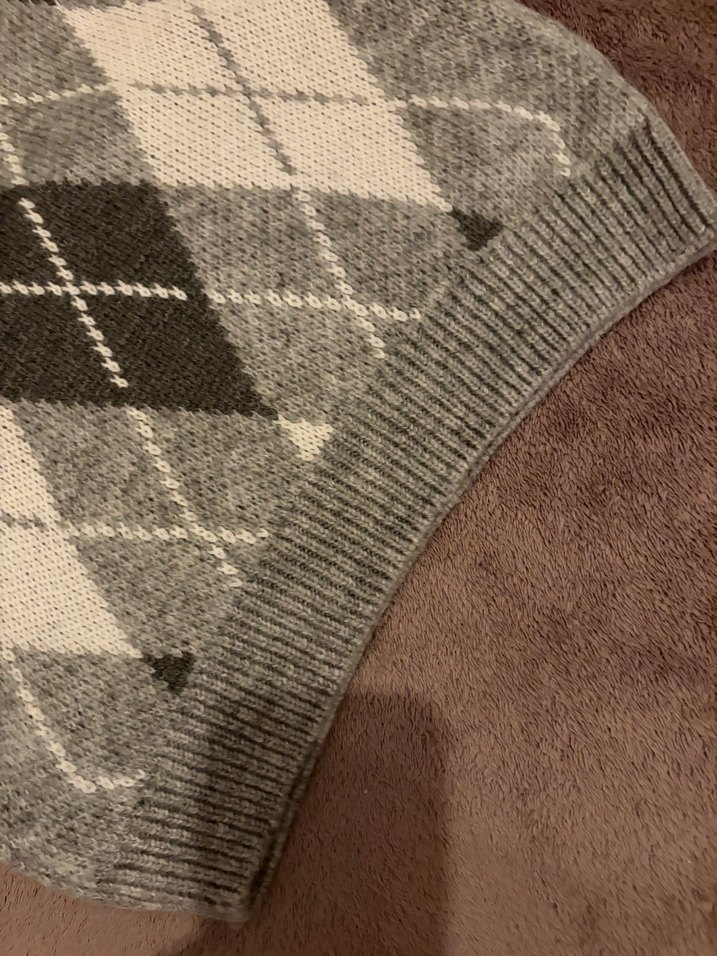 Gri Ekose Desenli V Yaka yün örgü Süveter - Görsel 4