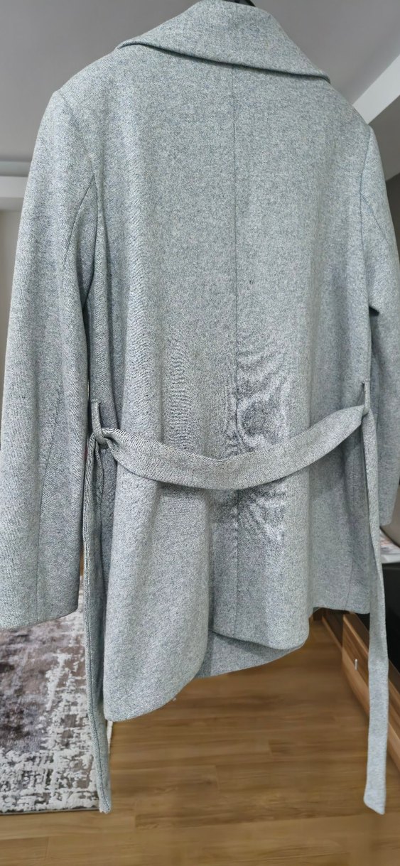 Gri Çift Düğmeli Kaban - Görsel 3