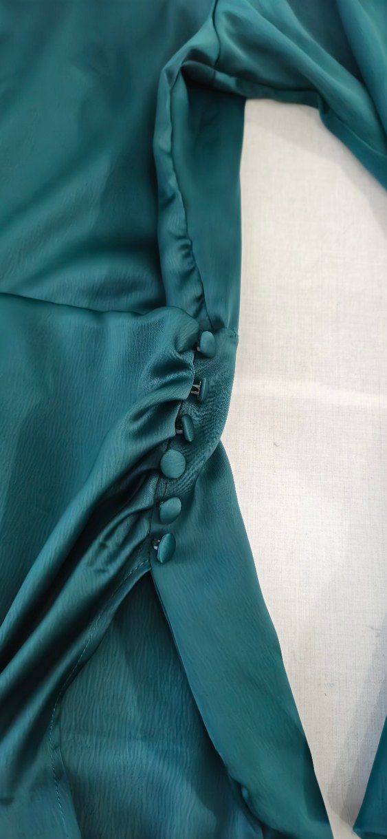 Parlak Uzun Kollu Midi Kadın Elbise - Görsel 5