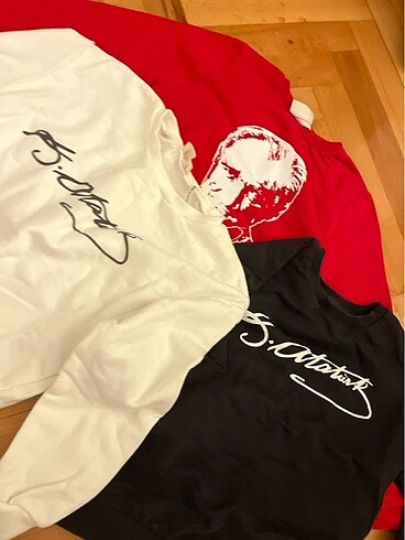 5 Yaş Beden 3 adet sweatshirt