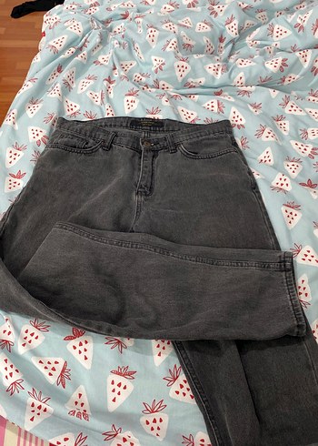 31 Beden Gri Düğmeli Kadın Denim Pantolon