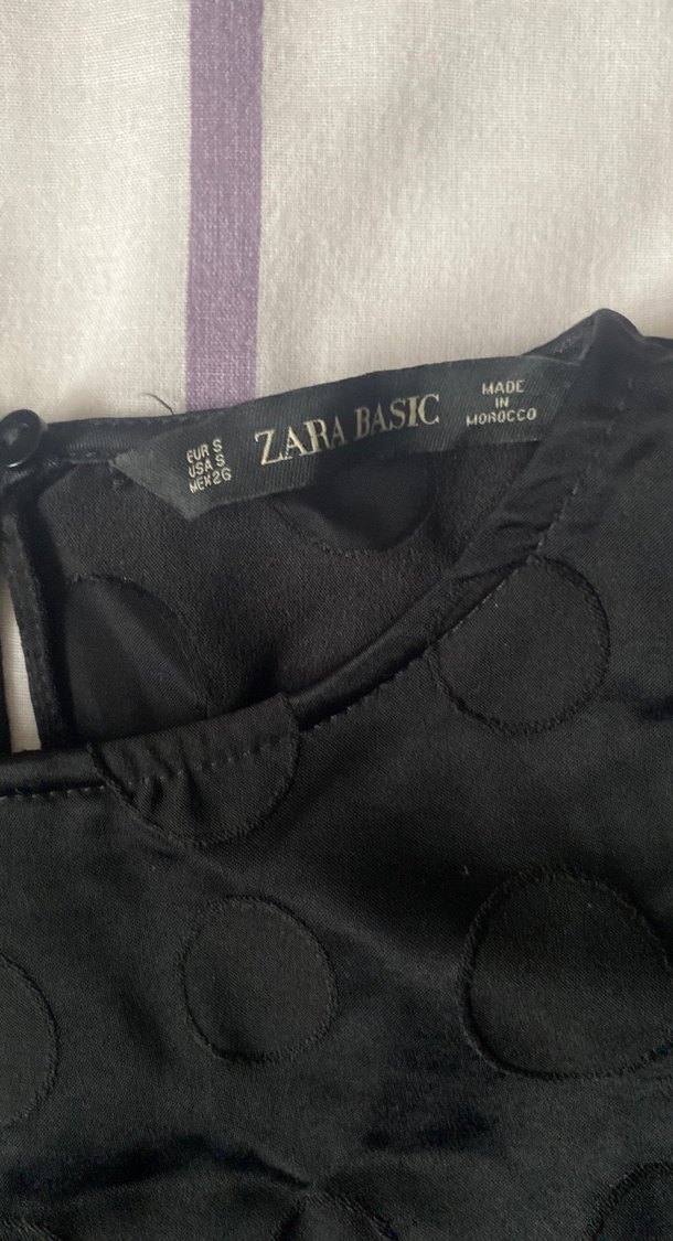 Düğmeli Siyah Puantiyeli Kadın Bluz - Görsel 2