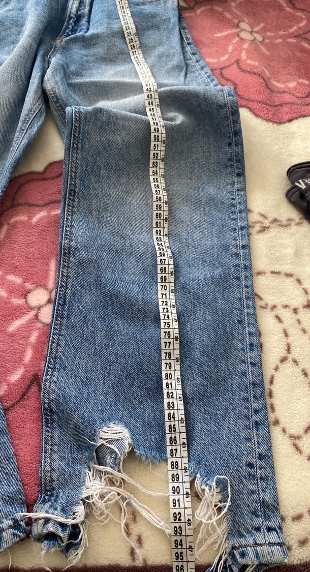 Nakışlı Mavi Düğmeli Kadın Kot Pantolon - Görsel 5