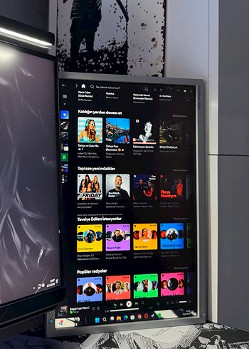 Samsung Monitör - Görsel 3