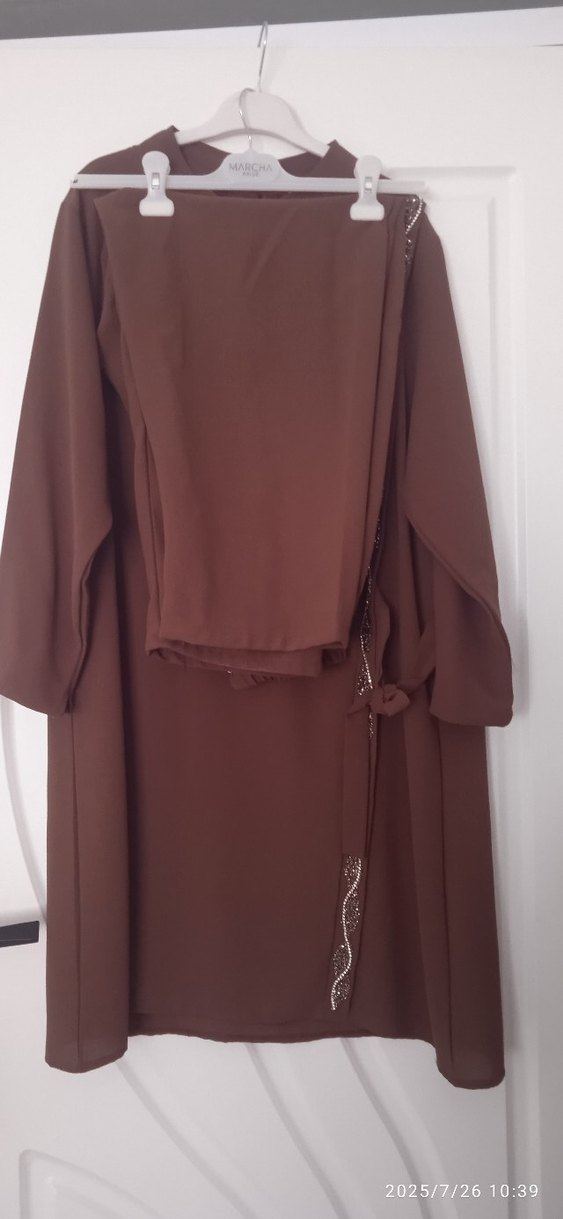 Uzun Kahverengi tesettür takım - Görsel 2