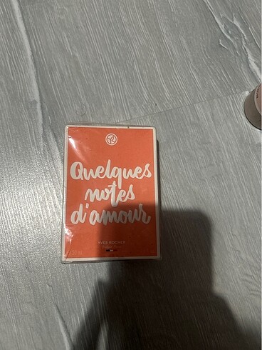 yves rocher quelques notes d'amour parfüm