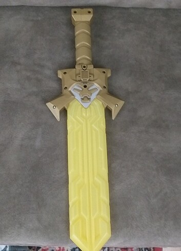  Beden Renk Pilli oyuncak kılıç