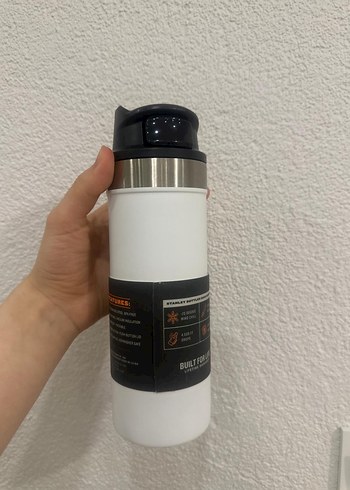 Beyaz Stanley Seyahat Termosu 710 ml - Görsel 4