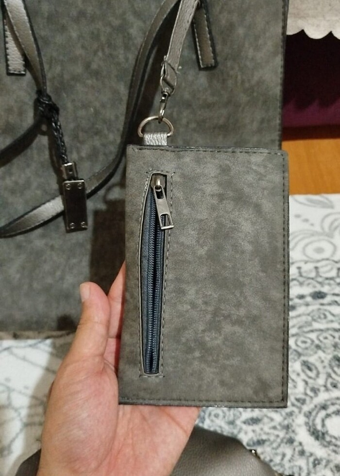 Guess Çanta - Görsel 2