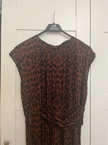 Mango Mango leopar tulum
