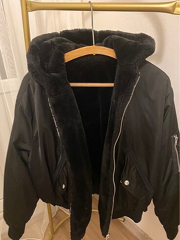 Zara kürklü mont