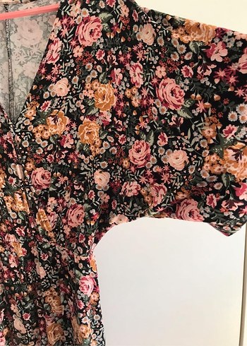 Çiçek Desenli V Yaka Bohem Tulum - Görsel 2