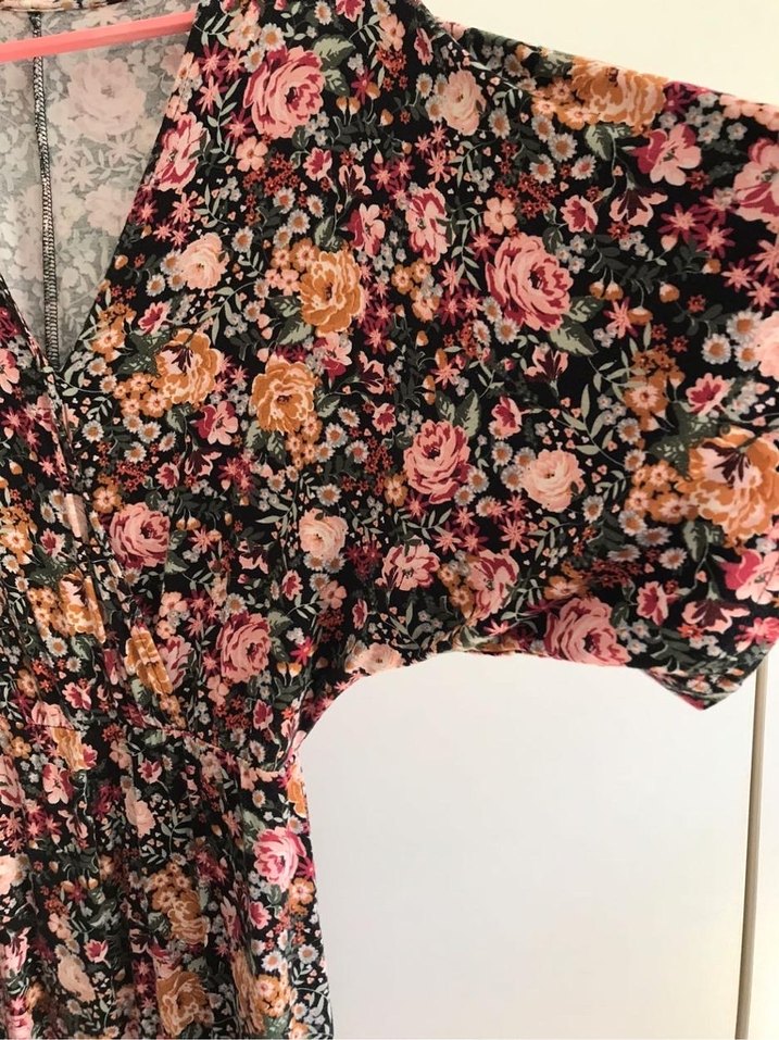 Çiçek Desenli V Yaka Bohem Tulum - Görsel 2