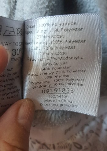 Kürk Detaylı Kırmızı Kadın Kışlık Mont - Görsel 8