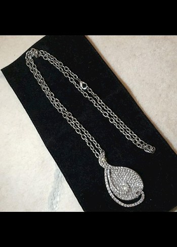 Beyaz Parlak Zincir Detaylı Uzun Kadın Kolye - Görsel 3