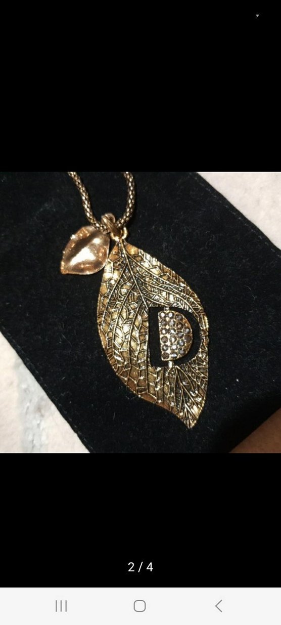 Zincir Detaylı Altın Renk Uzun Kolye - Görsel 2