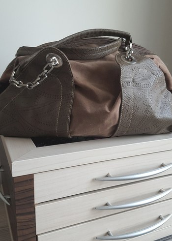 Bej Süet Yılan Desenli Zincir Detaylı Kadın Çanta - Görsel 3