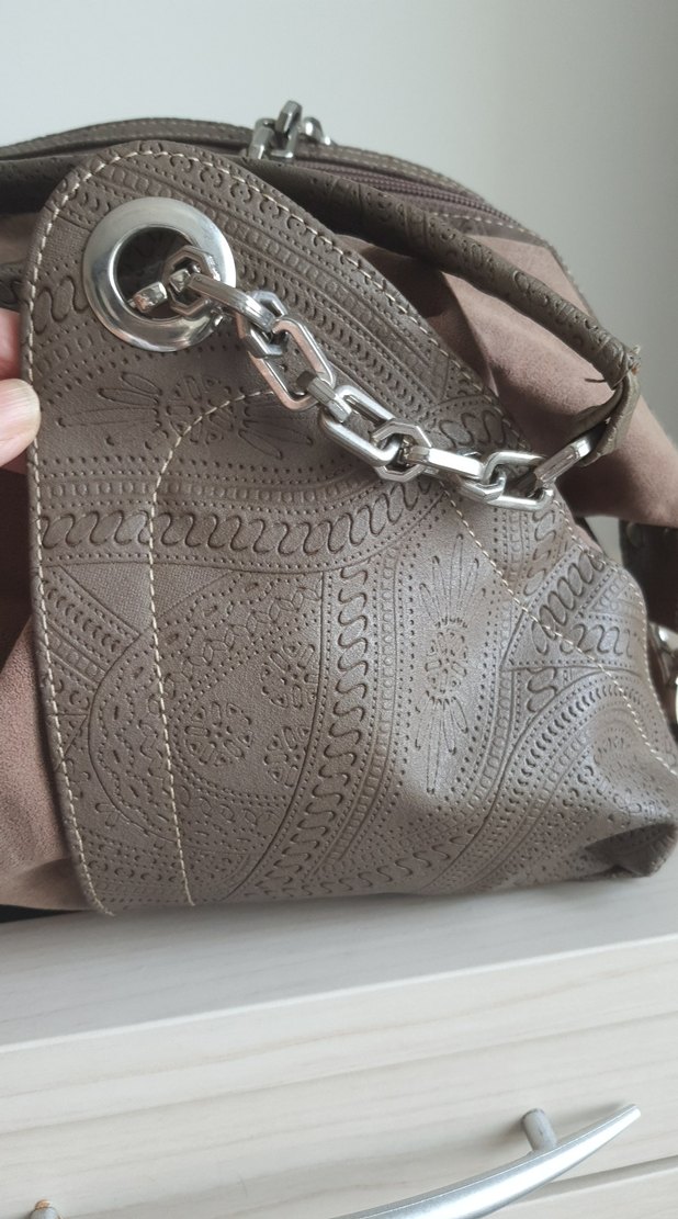 Bej Süet Yılan Desenli Zincir Detaylı Kadın Çanta - Görsel 2