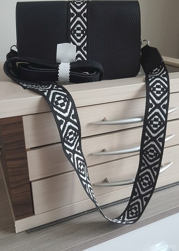 Kemerli Siyah Yılan Desenli Kadın Deri Çanta - Görsel 5