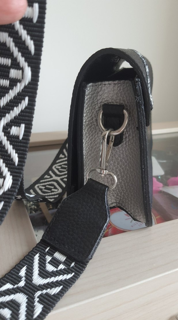 Kemerli Siyah Yılan Desenli Kadın Deri Çanta - Görsel 2